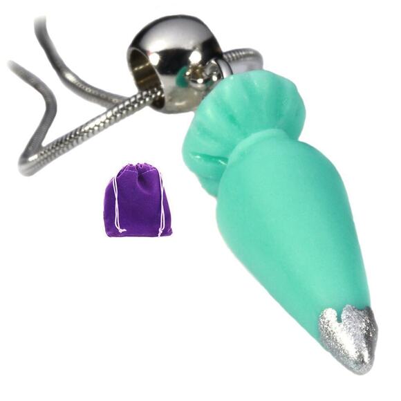 Cake Decorator Charm - Baker Charms for Pastry Chefs - Picture 1 of 7